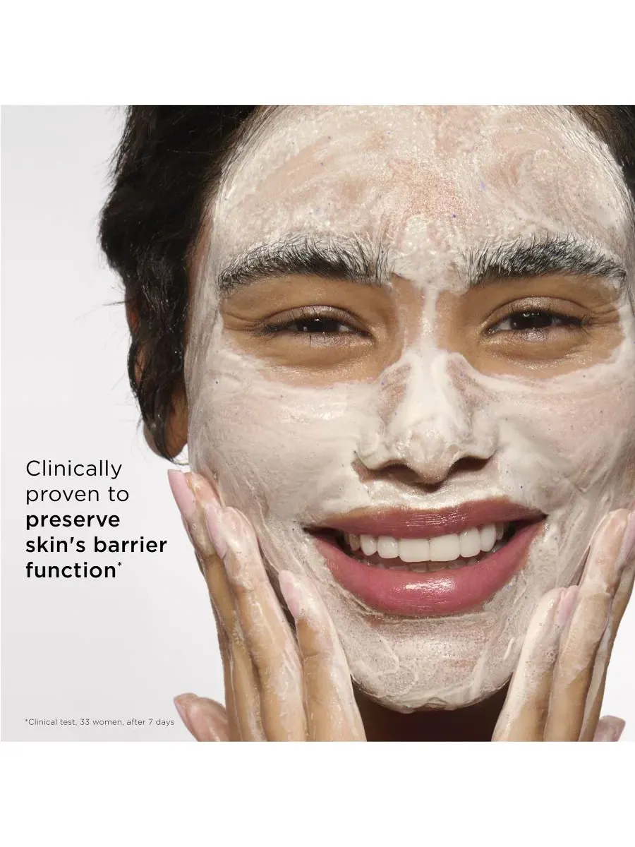 Пенка для умывания Clarins — Очищающая пенящаяся лица, 120 мл — изображение 5 из 10