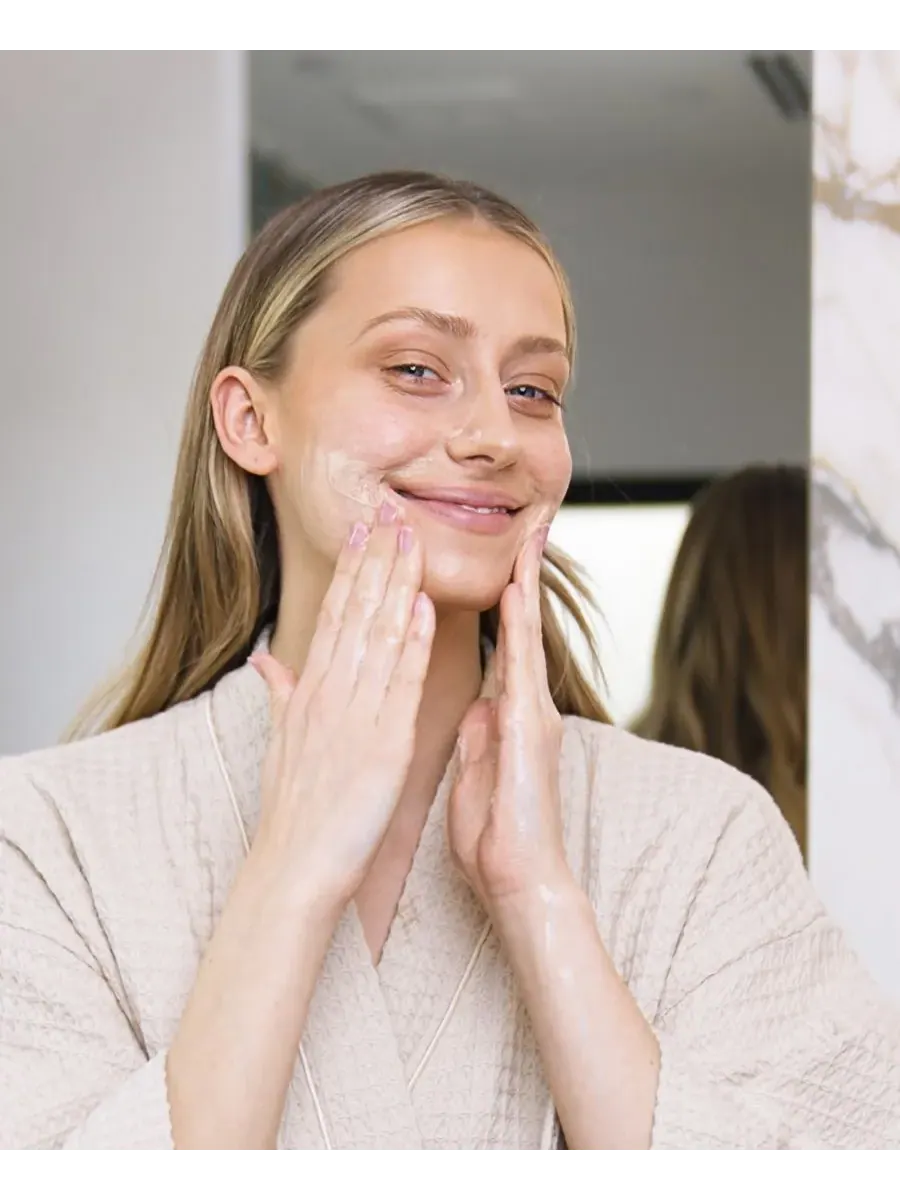 Гель для умывания Diana Madison Beauty — Очищающий гель для лица с экстрактом гинкго, дорожный — изображение 3 из 6