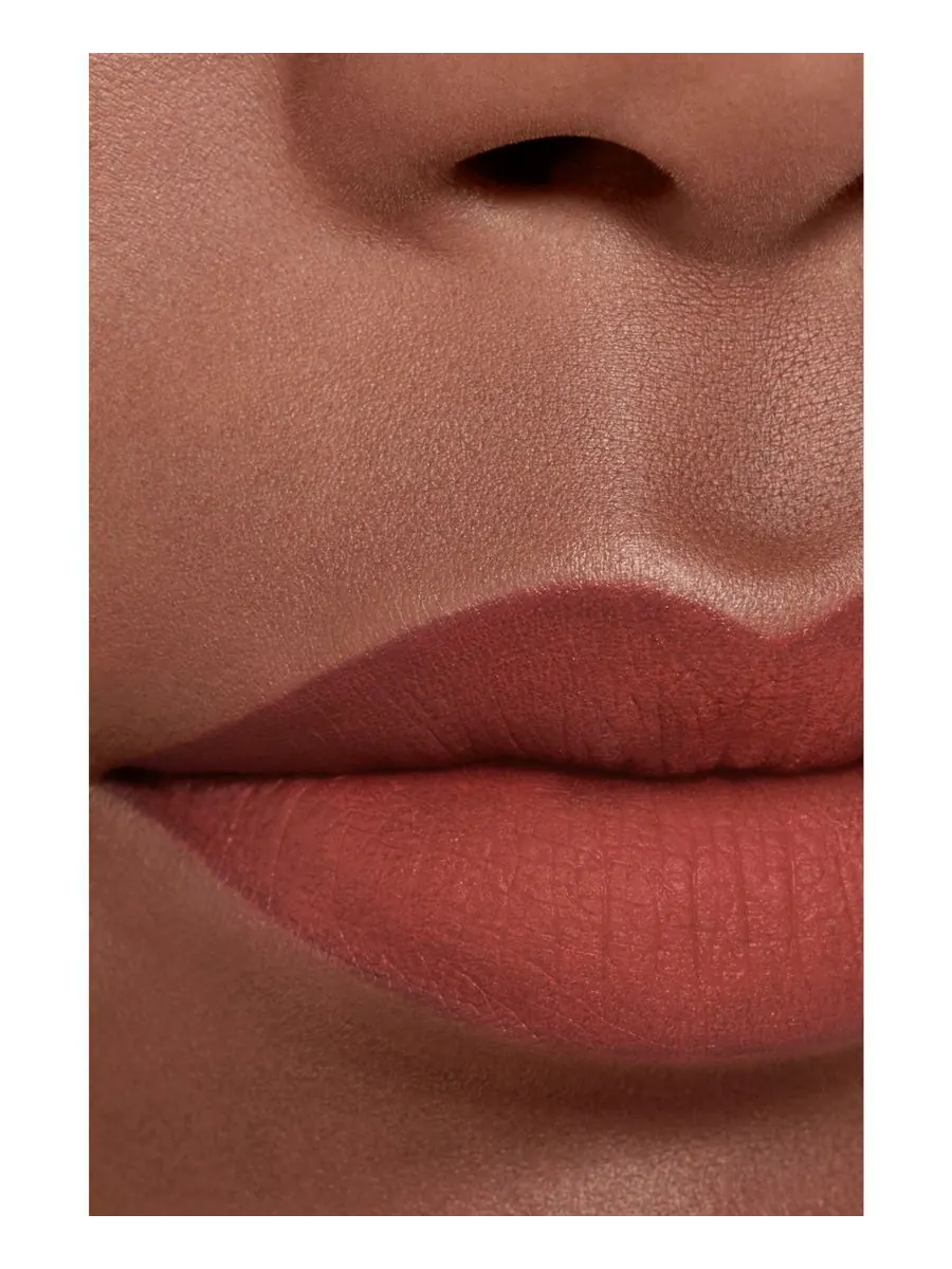 Жидкая помада для губ Chanel Rouge Allure Liquid Velvet, 228 fascinante, 6 мл — изображение 4 из 9