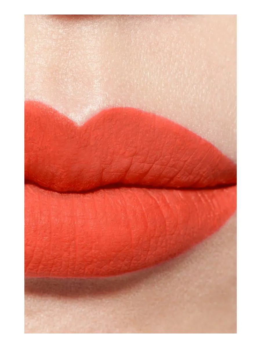 Жидкая помада для губ Chanel Rouge Allure Liquid Velvet, 218 envoûtante, 6 мл — изображение 3 из 9