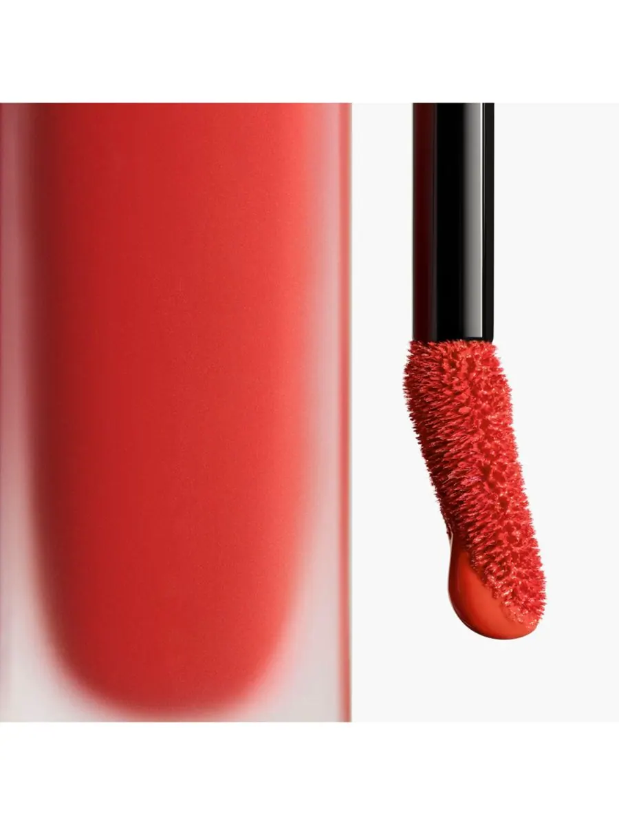 Жидкая помада для губ Chanel Rouge Allure Liquid Velvet, 224 passionnante, 6 мл — изображение 2 из 9