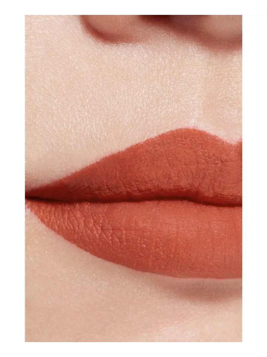 Жидкая помада для губ Chanel Rouge Allure Liquid Velvet, 212 stupéfiante, 6 мл — изображение 3 из 8