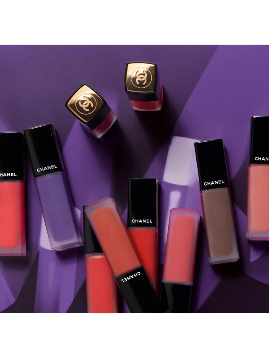 Жидкая помада для губ Chanel Rouge Allure Liquid Velvet, 212 stupéfiante, 6 мл — изображение 6 из 8