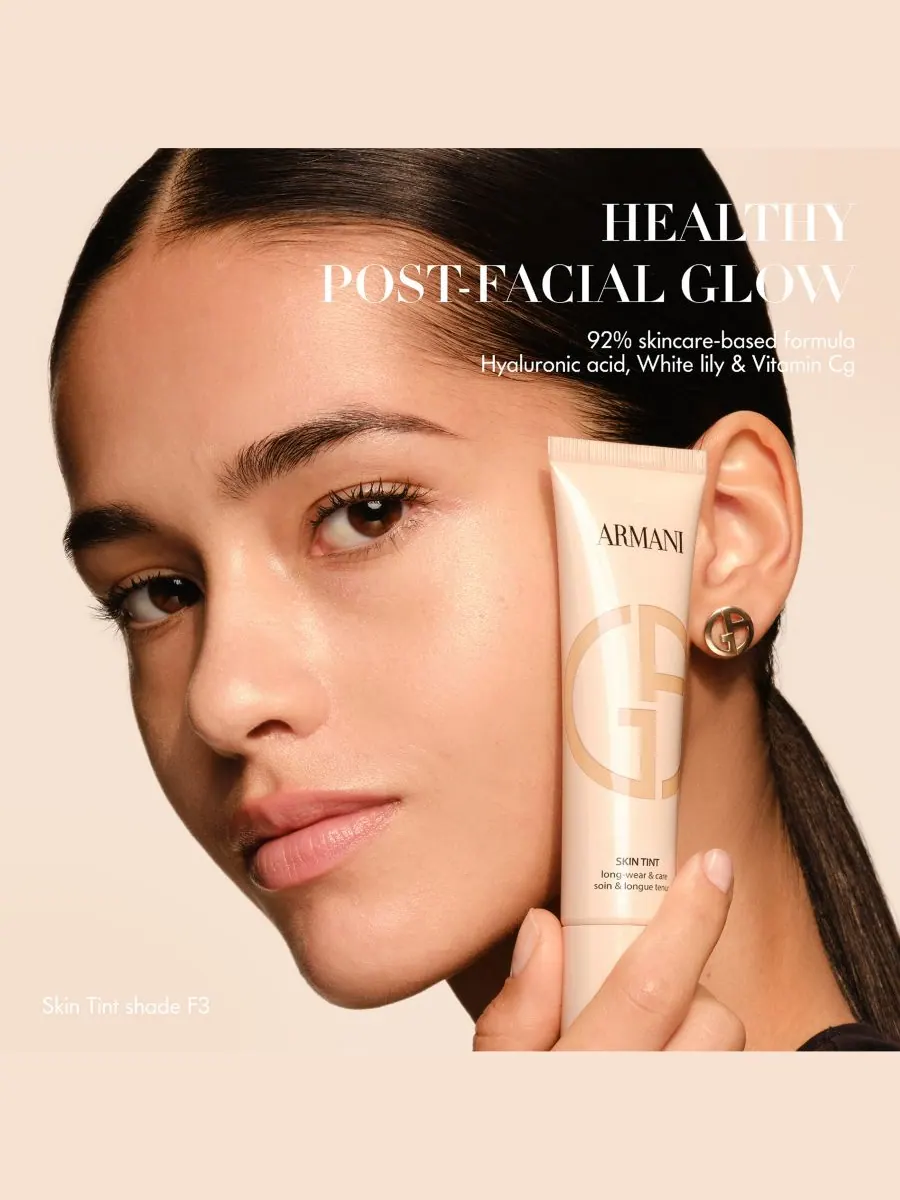 Giorgio Golden Hour 24HR Lightweight Skin Tint, 1 унция Armani, цвет m2 — изображение 7 из 10