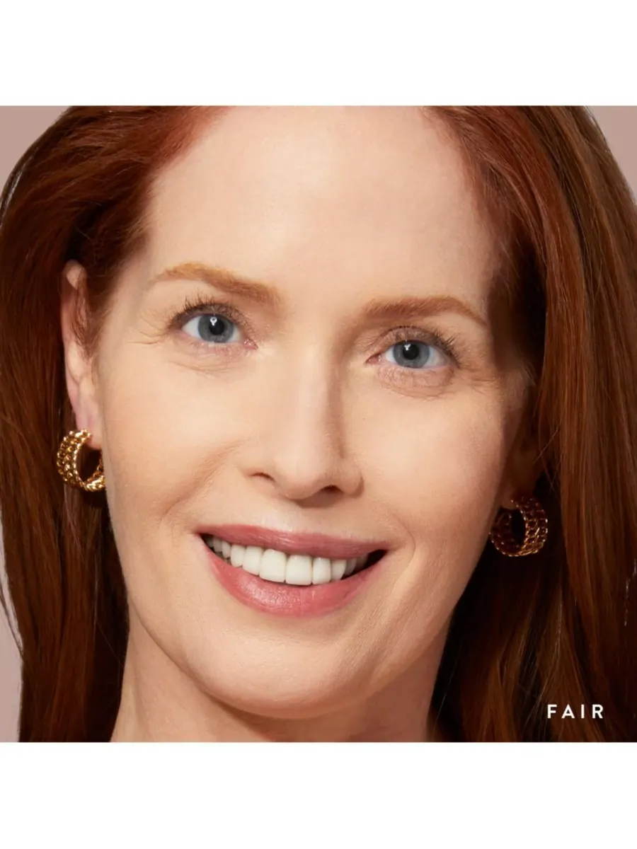 Запеченная тональная основа Double Take с полным покрытием Laura Geller Beauty, Fair — изображение 3 из 10