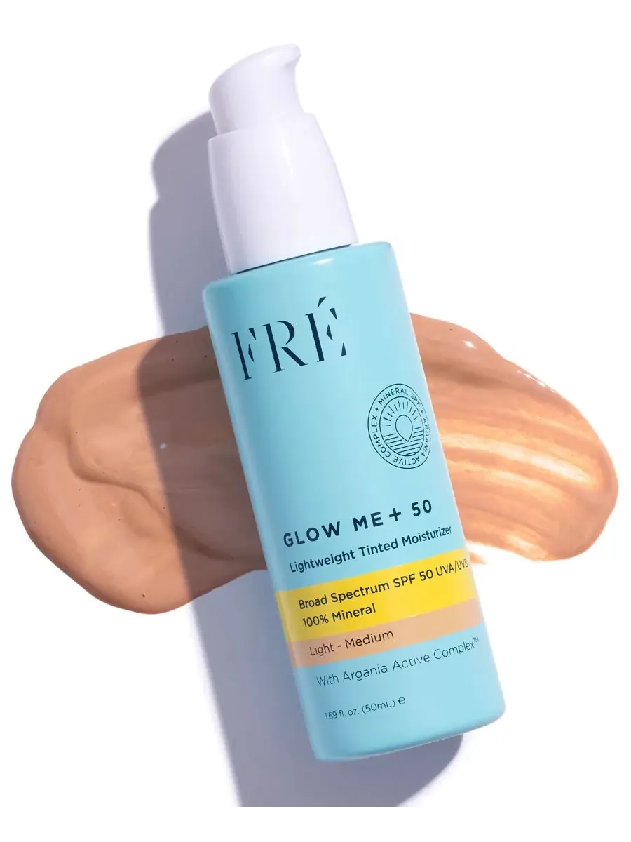 GLOW ME + 50 Легкий тонирующий увлажняющий крем с минеральными частицами, SPF 50, 1,69 унции FRE — изображение 7 из 9