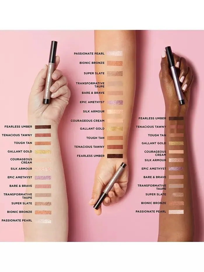 Теневая палочка Superhero No-Tug It Cosmetics, цвет Transformative Taupe — изображение 3 из 8