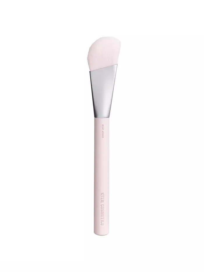 Кисть для оттенка кожи Kylie Cosmetics