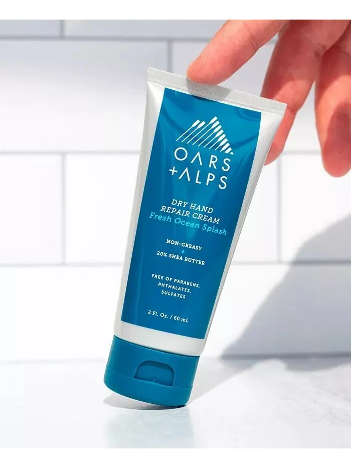 Крем для восстановления сухих рук Fresh Ocean Splash, 2 унции Oars + Alps — изображение 5 из 6
