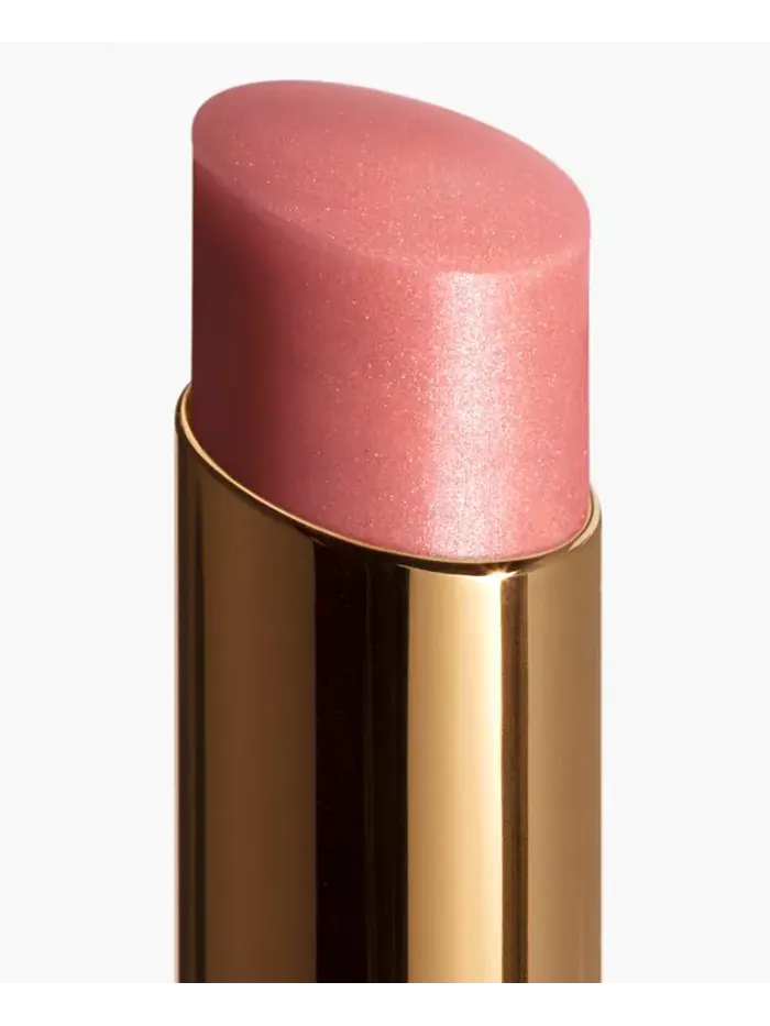 Бальзам для губ с оттенком Chanel Rouge Coco Baume Satin, 928 Pink Delight, 3 г — изображение 2 из 3