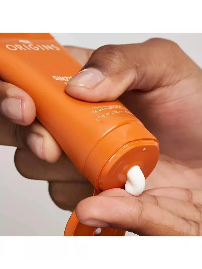 Ginzing Daily Moisturizer Солнцезащитный крем SPF 30, 1,7 унции Origins — изображение 6 из 7