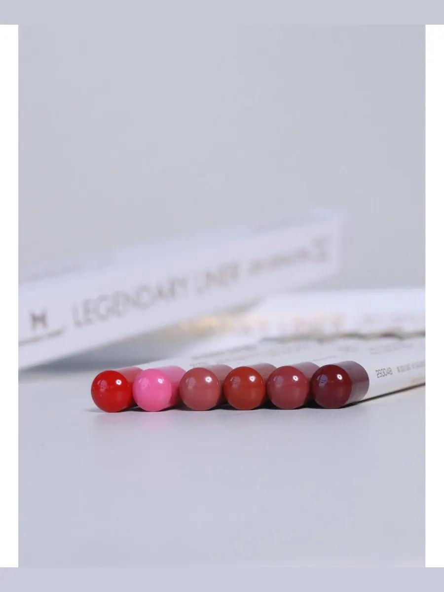 Карандаш для губ Legendary Lip Liner, 0,04 унции Natasha Moor, цвет force — изображение 4 из 4