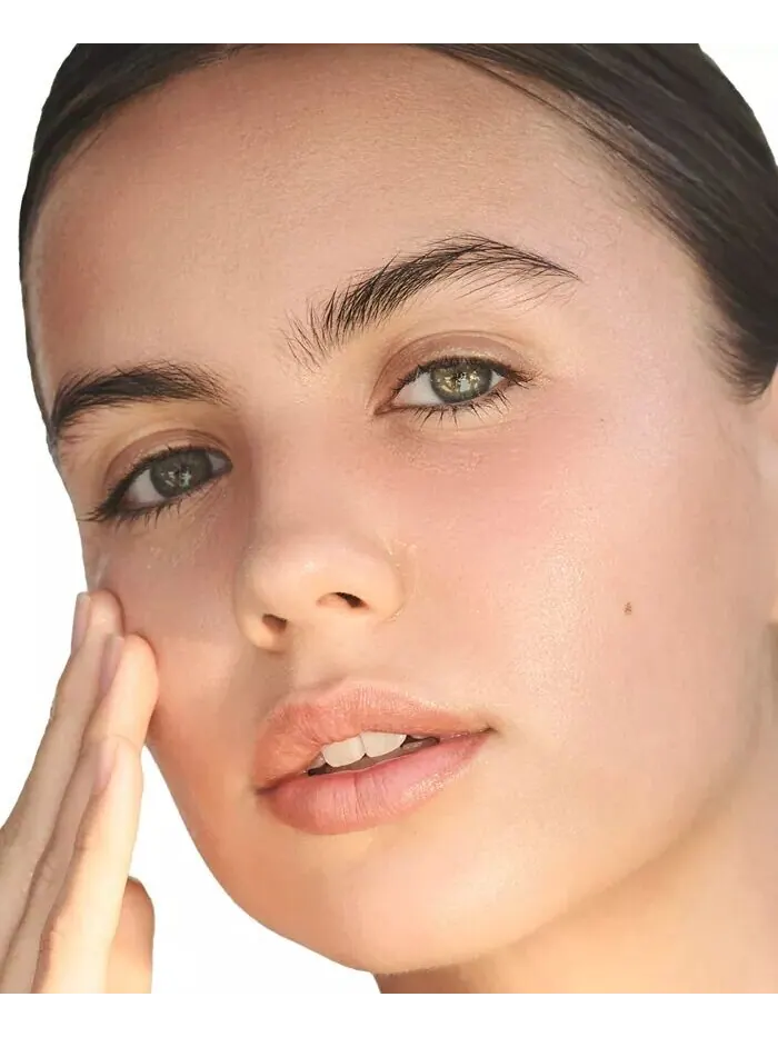 Тоник Clarins — Успокаивающий тонизирующий с ромашкой — изображение 2 из 8