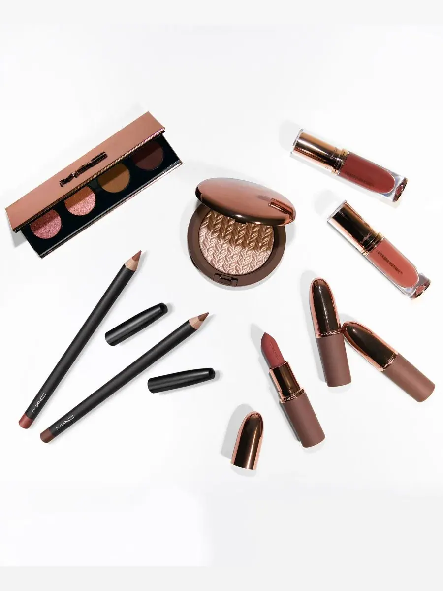 Матовая помада M·A·Cximal Silky Matte, 3 г MAC, Ruby Woo — изображение 8 из 8