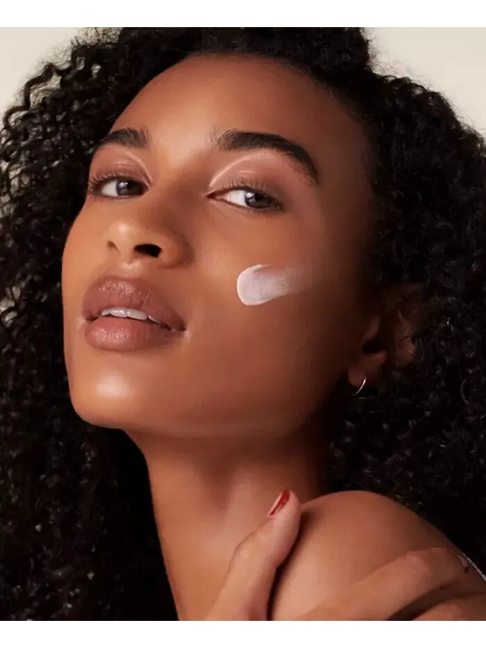 Солнцезащитный крем для городской среды SPF 42, 1,6 унции Shiseido — изображение 8 из 12