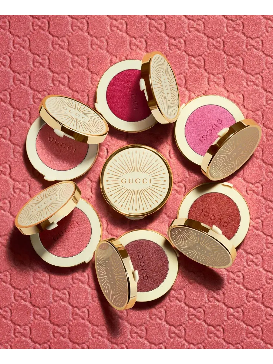 Румяна Hybrid Glow, 0,19 унции Gucci, 06 - Bright Ruby — изображение 8 из 9