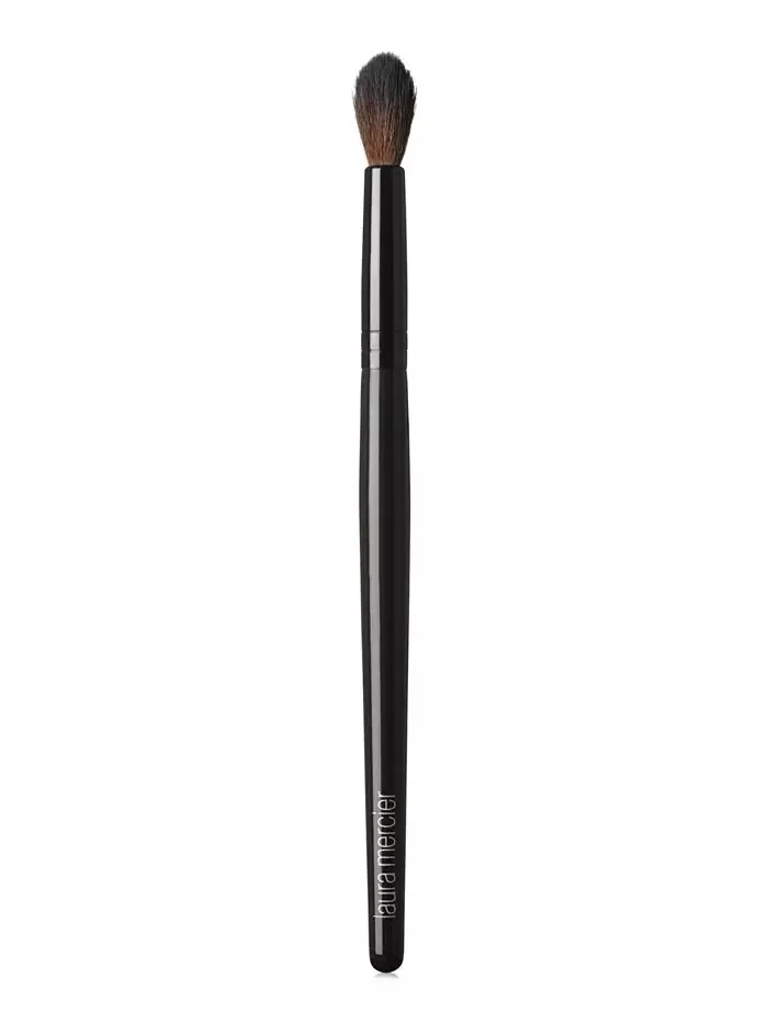 Финишная кисть для хвоста Laura Mercier