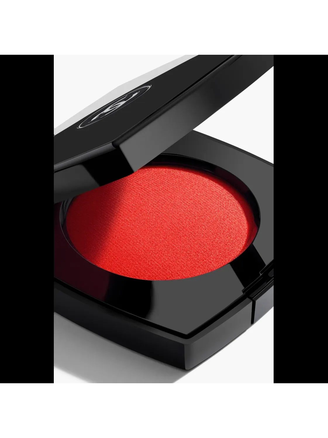 Пудровые румяна Chanel Joues Contraste Intense, rouge franc, 8 г — изображение 2 из 6