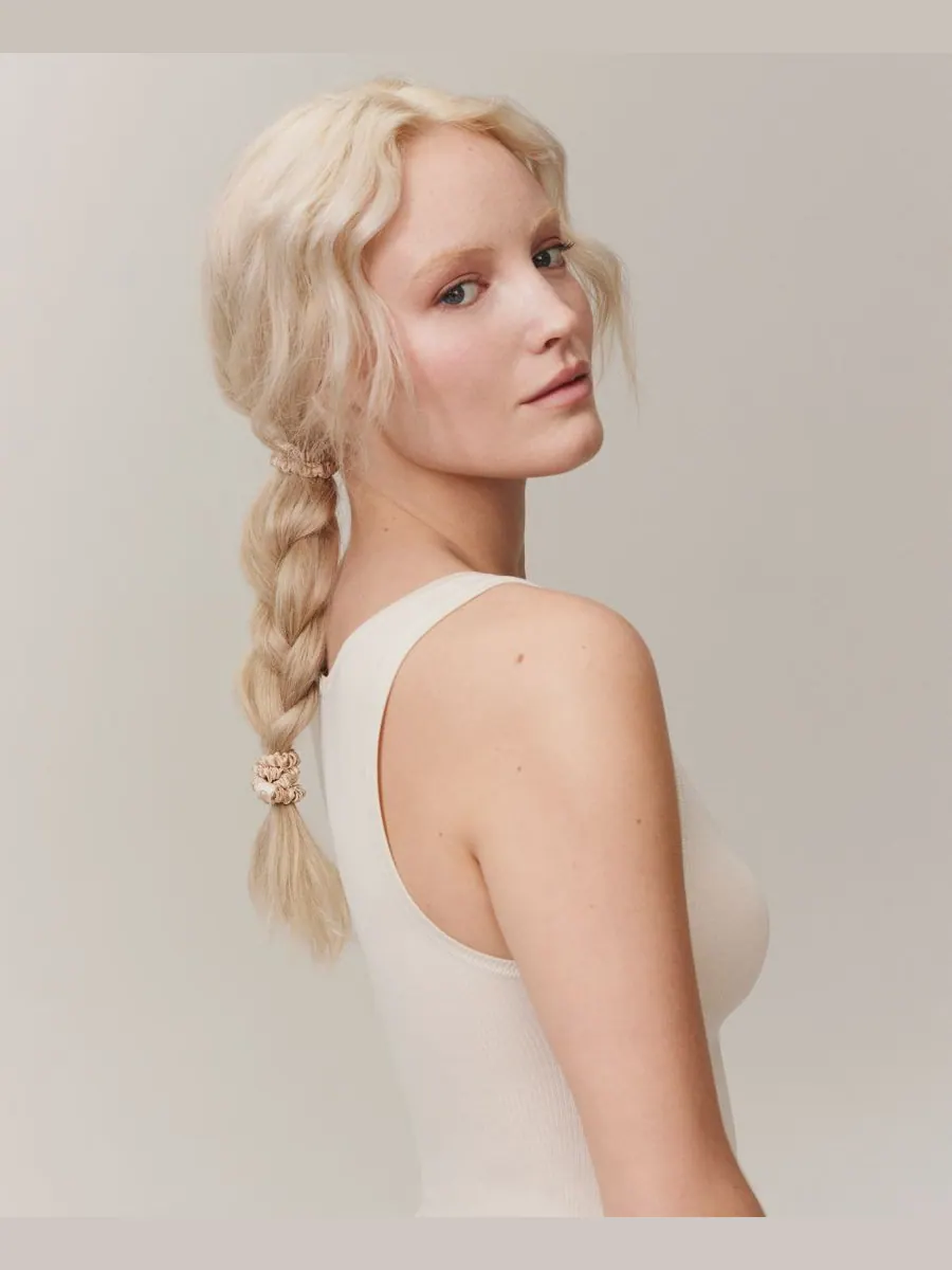Набор из 4 узких резинок для волос из чистого шелка Back-to-Basics Slip — изображение 4 из 6