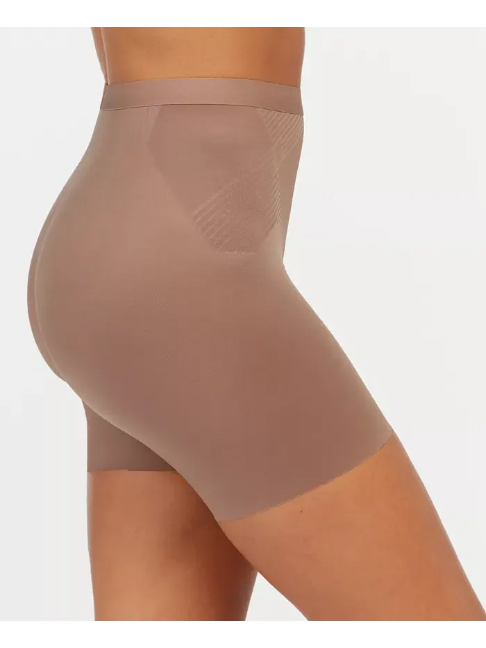 Женские шорты Thinstincts 2.0 с высокой талией до середины бедра SPANX — изображение 6 из 6, коричневый