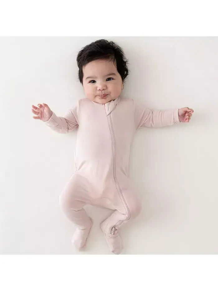 Комбинезон для мальчиков с молнией Baby Boys Zippered Footie Kyte BABY — изображение 5 из 5, пудровый розовый