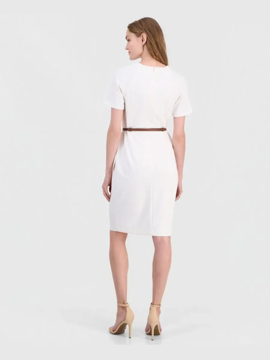 Платье-футляр с ремнем Scuba Crepe Anne Klein — изображение 2 из 3, белый