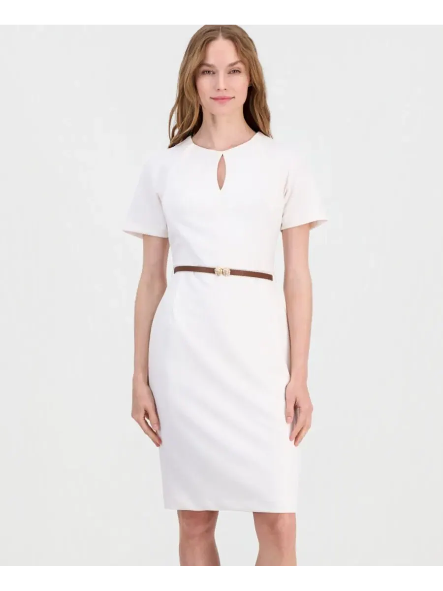 Платье-футляр с ремнем Scuba Crepe Anne Klein — изображение 3 из 3, белый