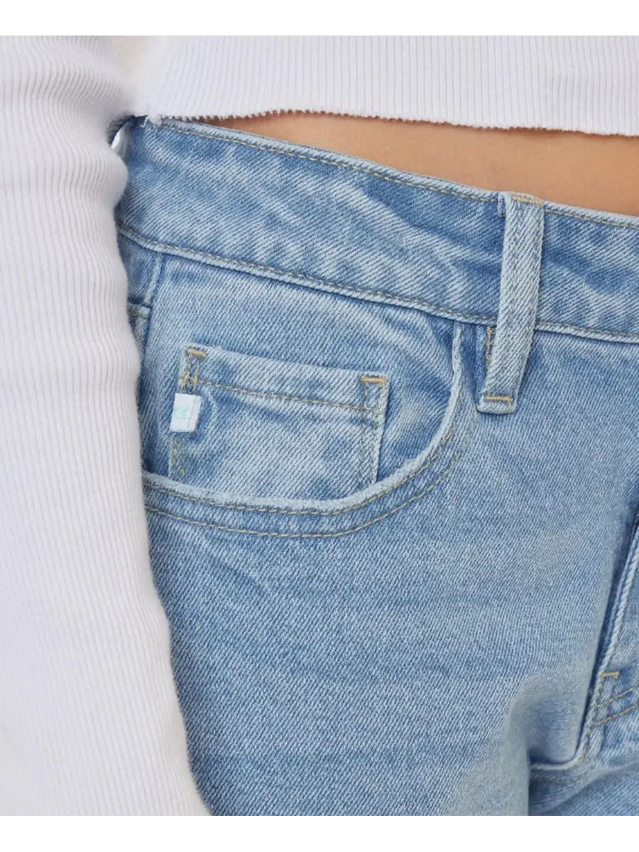 Джинсы mom fit с tapered кроем Halo Mini Mom Jeans KanCan — изображение 5 из 10, светлая стирка
