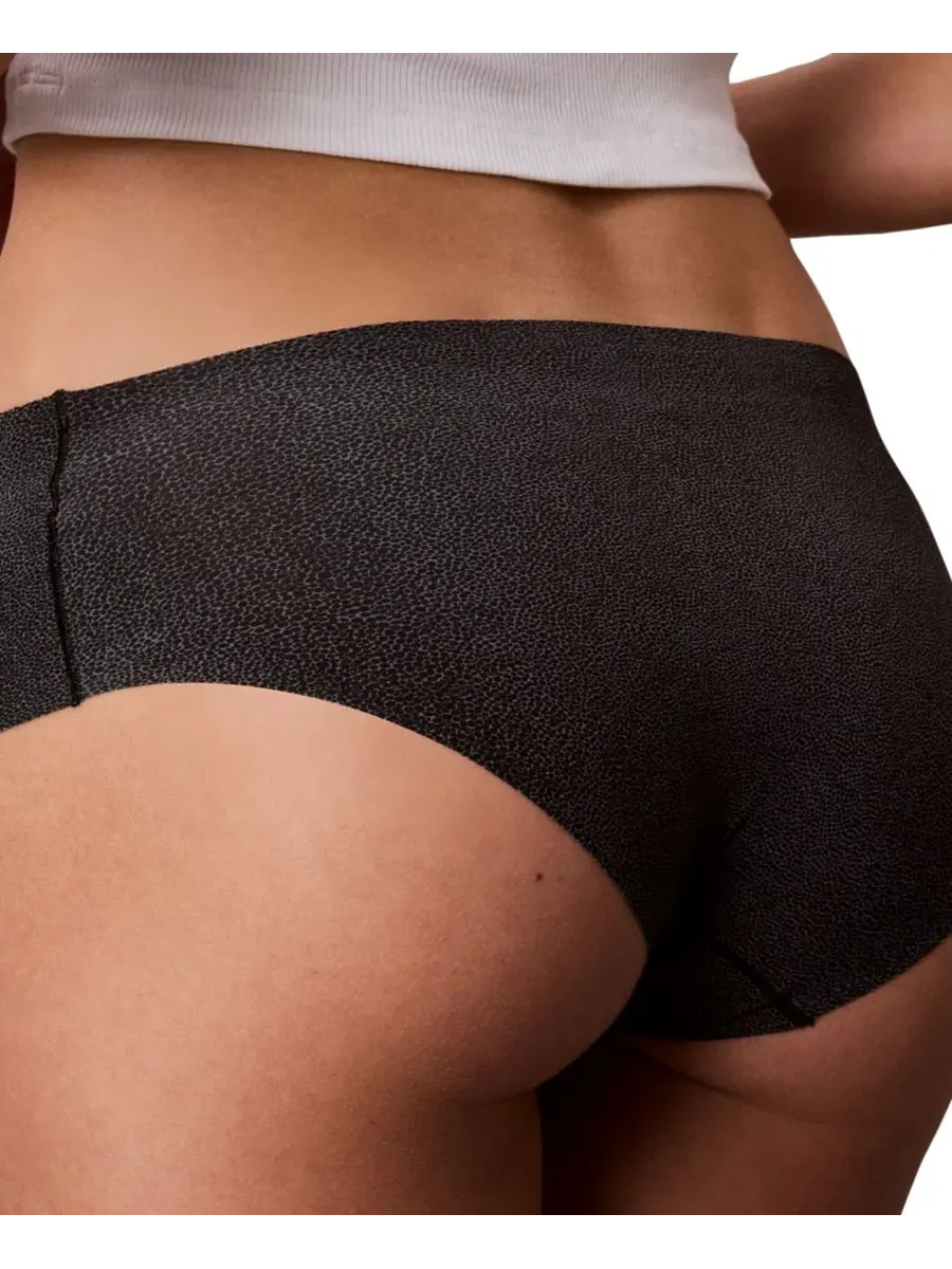 Трусы-слипы женские Invisibles Seamless Microfiber Stretch Hipster Panty Calvin Klein, Stingray — изображение 5 из 6