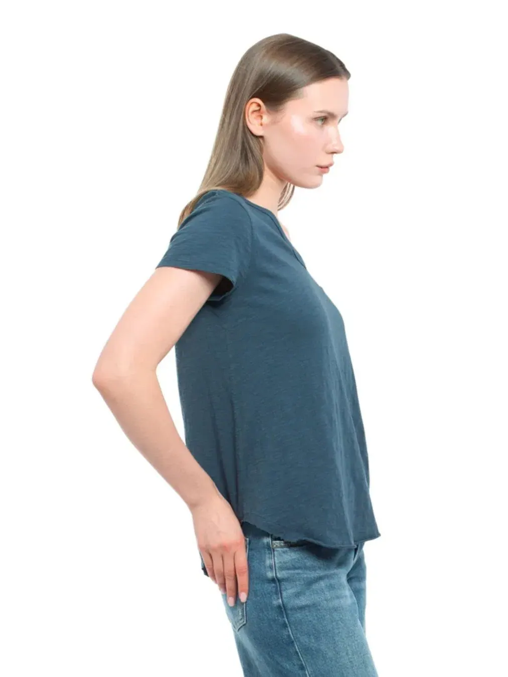 Футболка с V-образным вырезом и укороченным кроем, модель Shirttail Tee WILT — изображение 4 из 4, синий