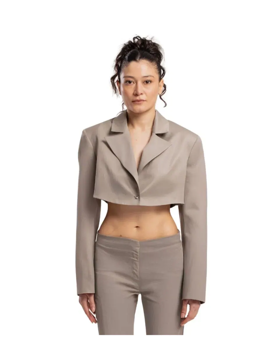 Жакет женский укороченный с поясом, модель Shiny Cropped Belted PCFG — изображение 1 из 5, оливковый зеленый