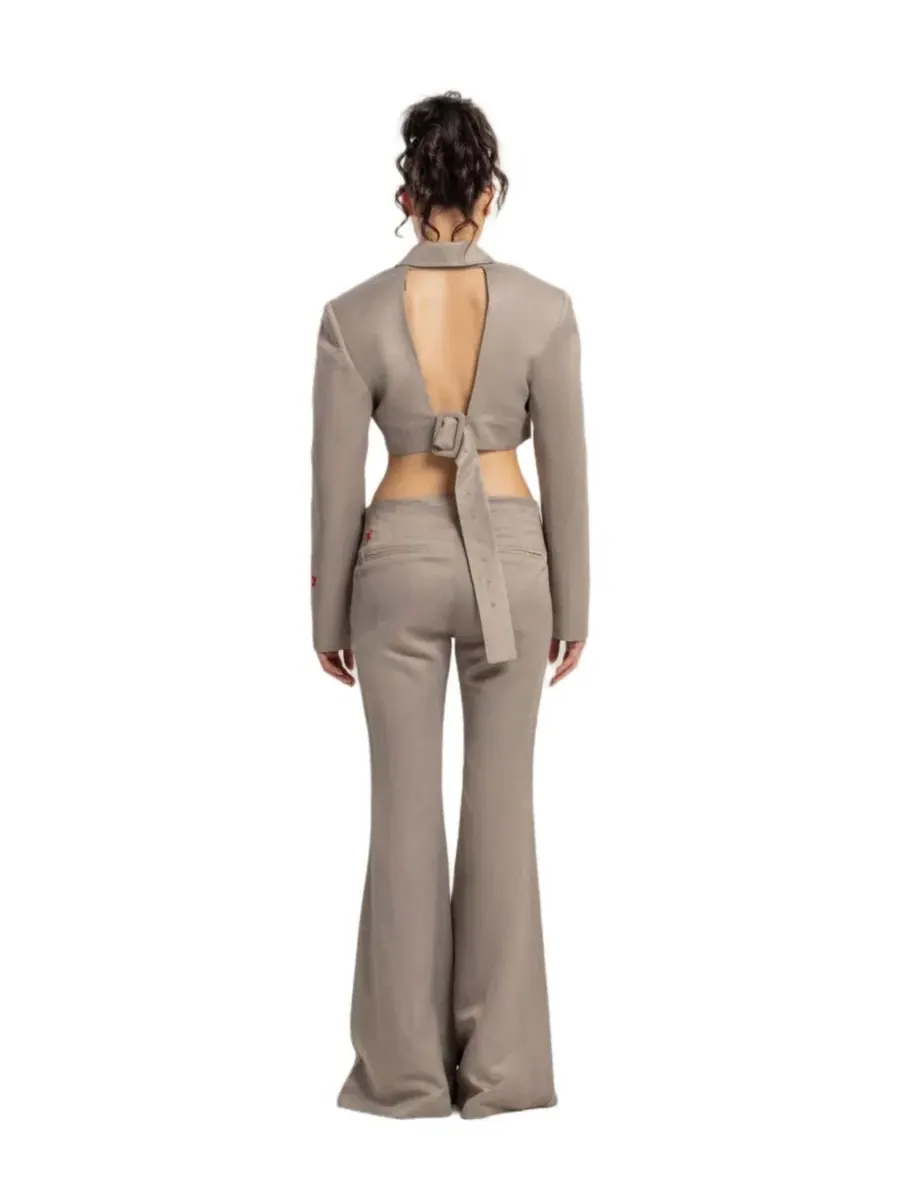 Жакет женский укороченный с поясом, модель Shiny Cropped Belted PCFG — изображение 2 из 5, оливковый зеленый