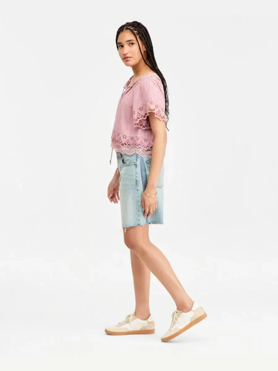 Блузка с кружевной отделкой Battenberg, с вырезом лодочкой Lucky Brand — изображение 3 из 7, розовый