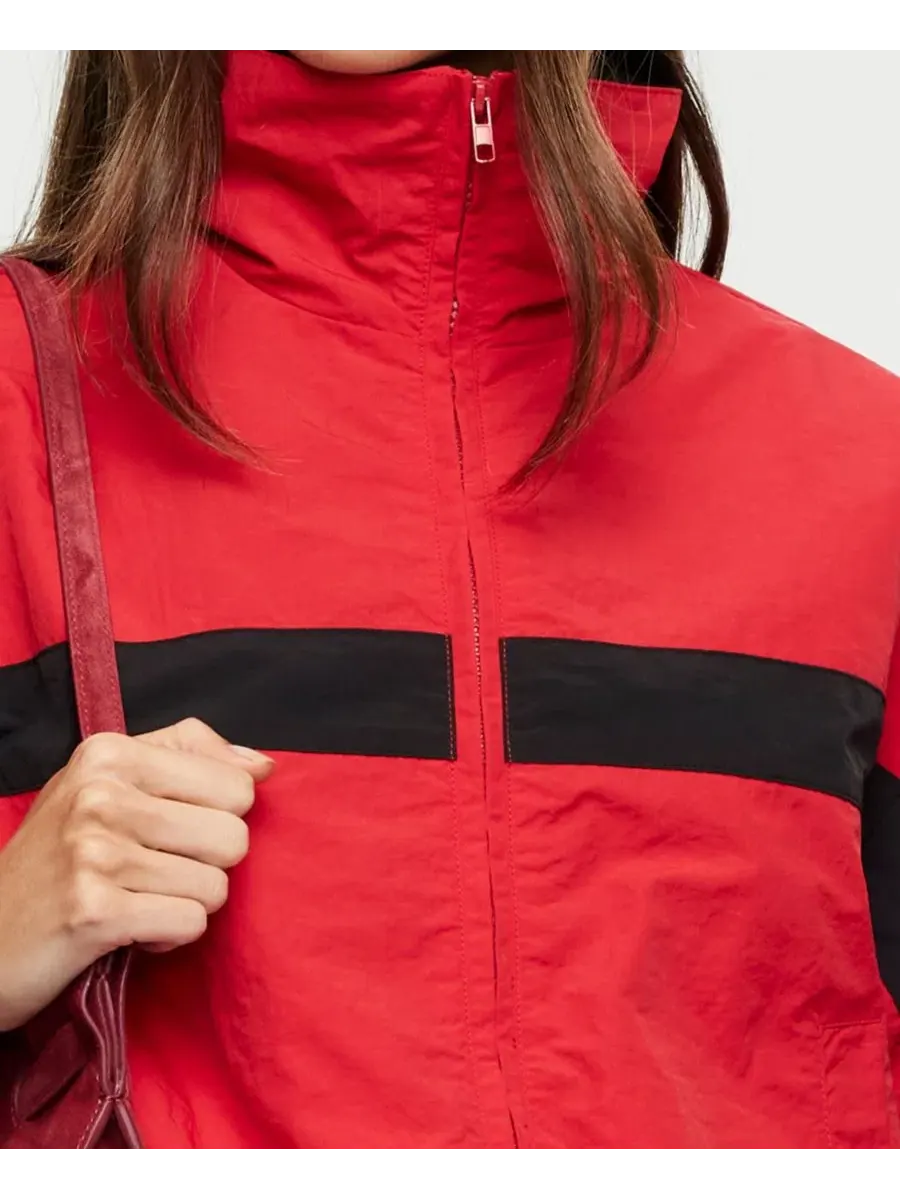 Женская ветровка с высоким воротом Essential High-Neck Windbreaker Lioness — изображение 5 из 6, пламя