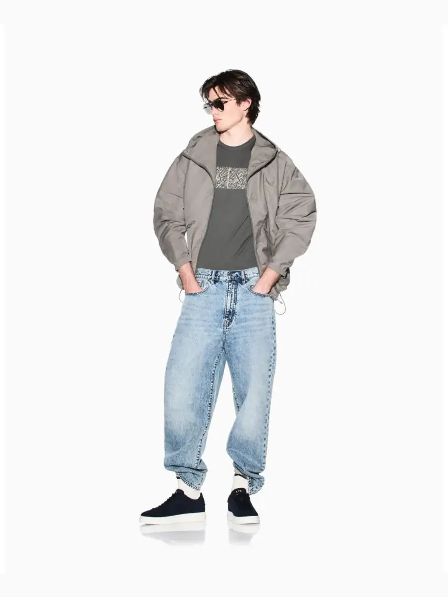 Мужская футболка с коротким рукавом и принтом в виде квадратного логотипа A|X Armani Exchange — изображение 2 из 5, мульти