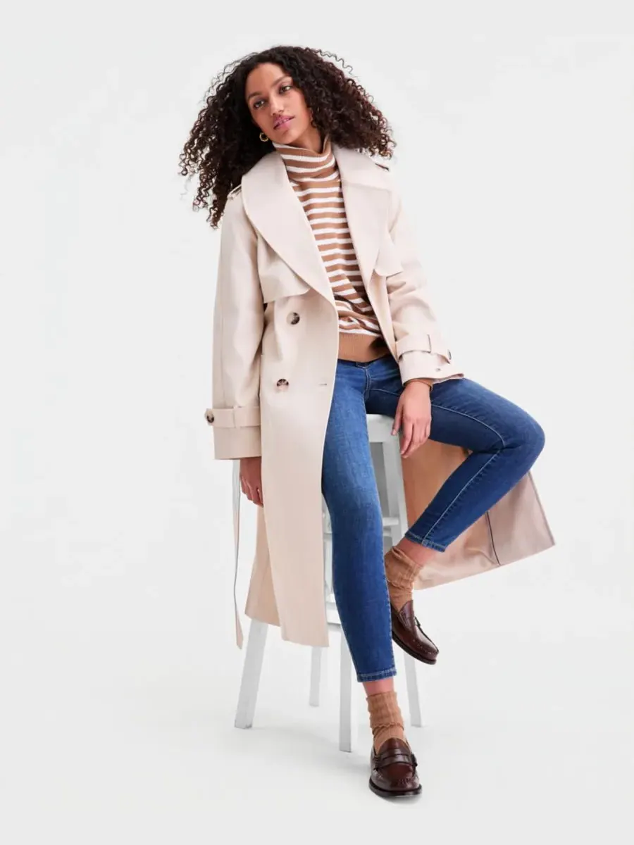 Небольшой двубортный тренч с поясом Tommy Hilfiger — изображение 4 из 5, кремовый