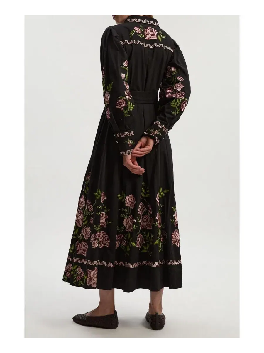 Женское хлопковое платье-рубашка с вышивкой роз Karen Millen — изображение 7 из 8, черный