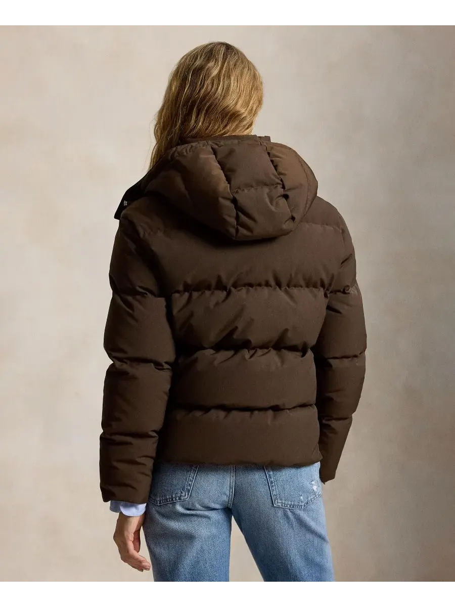 Женская куртка-пуховик средней плотности с капюшоном, модель Mid-Weight Down Puffer Jacket Polo — изображение 5 из 6