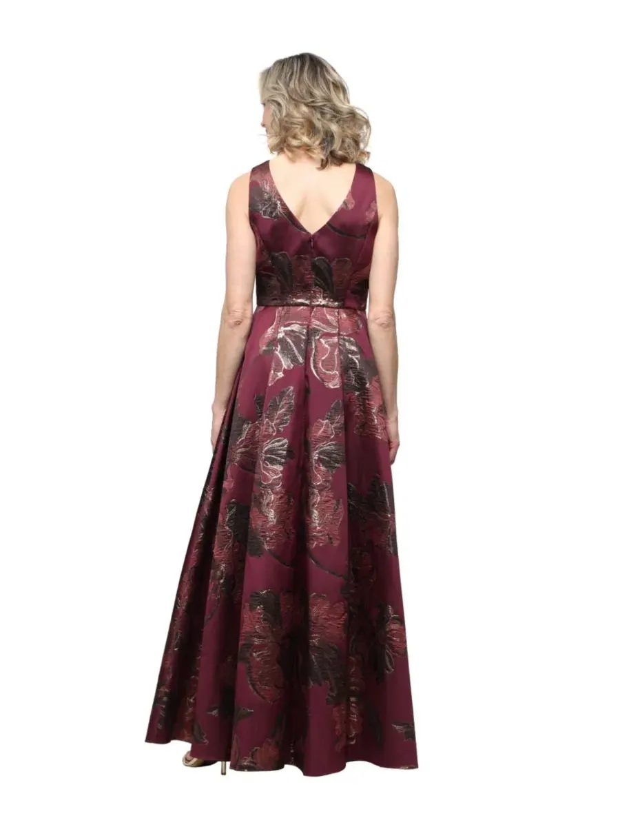 Бальное платье-трапеция без рукавов Petite Jacquard A-Line Sleeveless Ball Gown Alex Evenings — изображение 3 из 3, красный