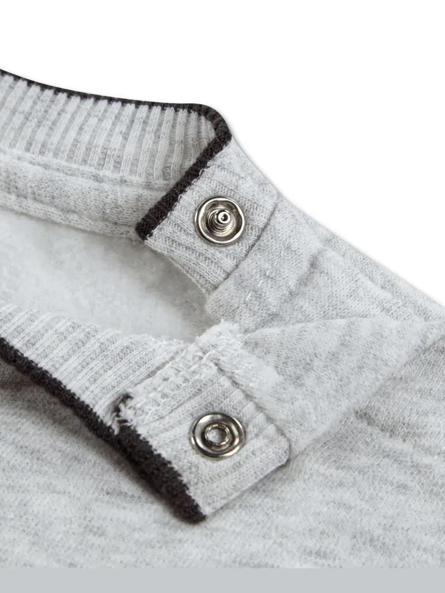 Комплект лонгслив и брюк для мальчика, с капюшоном, из хлопка abercrombie kids — изображение 3 из 4, светлый серый