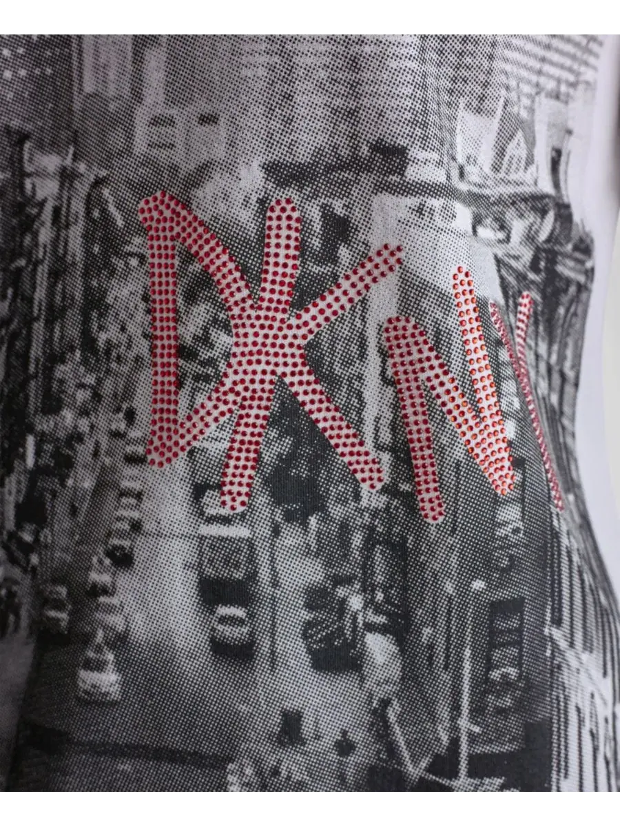 Футболка женская с фотопрингом и пайетками DKNY Jeans — изображение 6 из 7, белый/черный