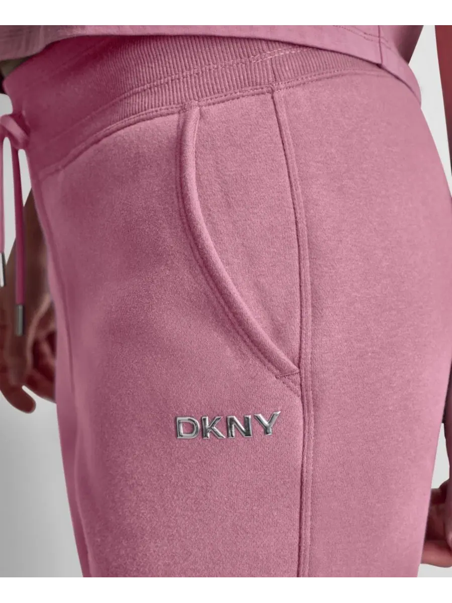 Брюки-клеш с блестящей текстурой и логотипом DKNY Sport — изображение 4 из 5, розовый