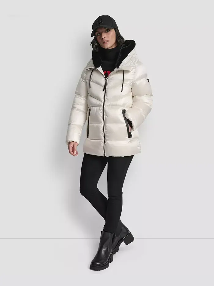 Женское стеганое пальто Shine с капюшоном DKNY — изображение 4 из 8, серебристый