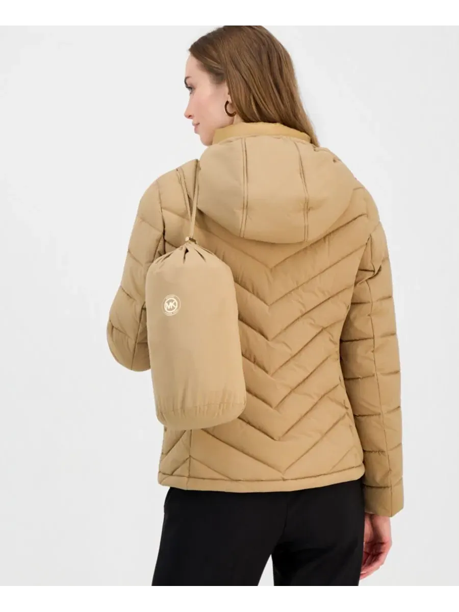 Женское стеганое пальто-пуховик с капюшоном, модель Hooded Bibbed Packable Puffer Coat Michael — изображение 5 из 5