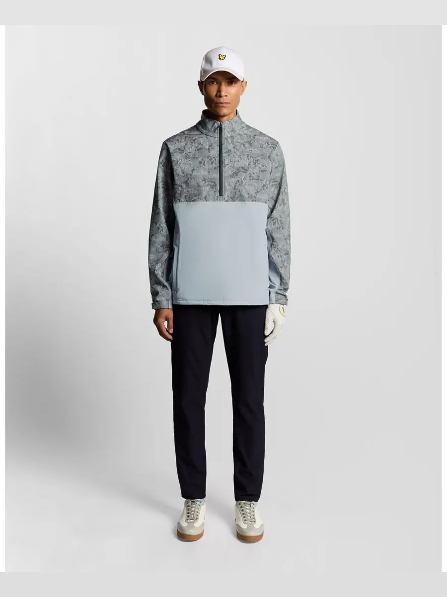 Мужская ветровка с принтом для игры в гольф, с половинной молнией Lyle & Scott — изображение 3 из 6, черный