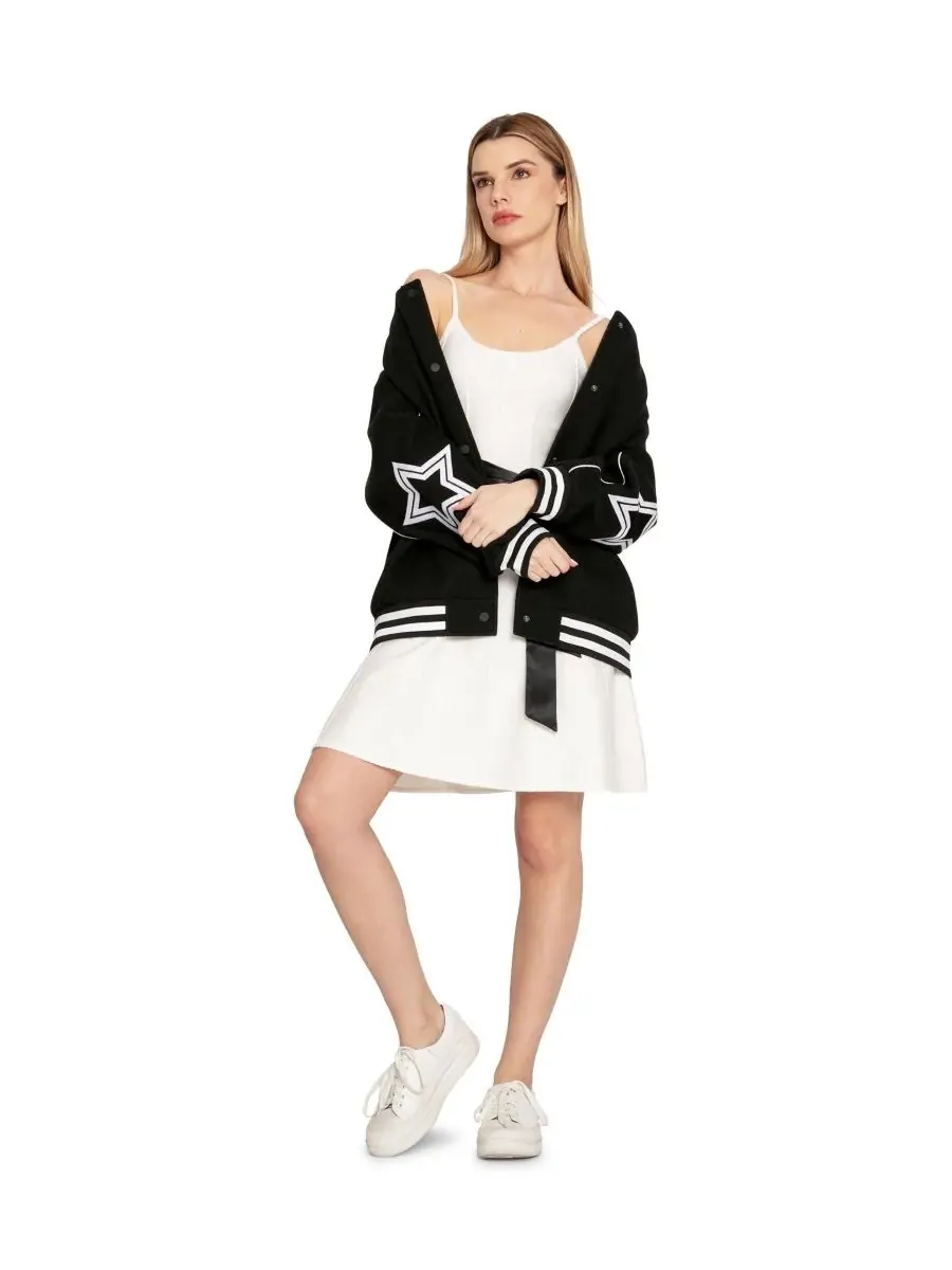 Женская песня "Hold Me Close" и "Letterman Bomber" Belle & Bloom — изображение 2 из 6, черный