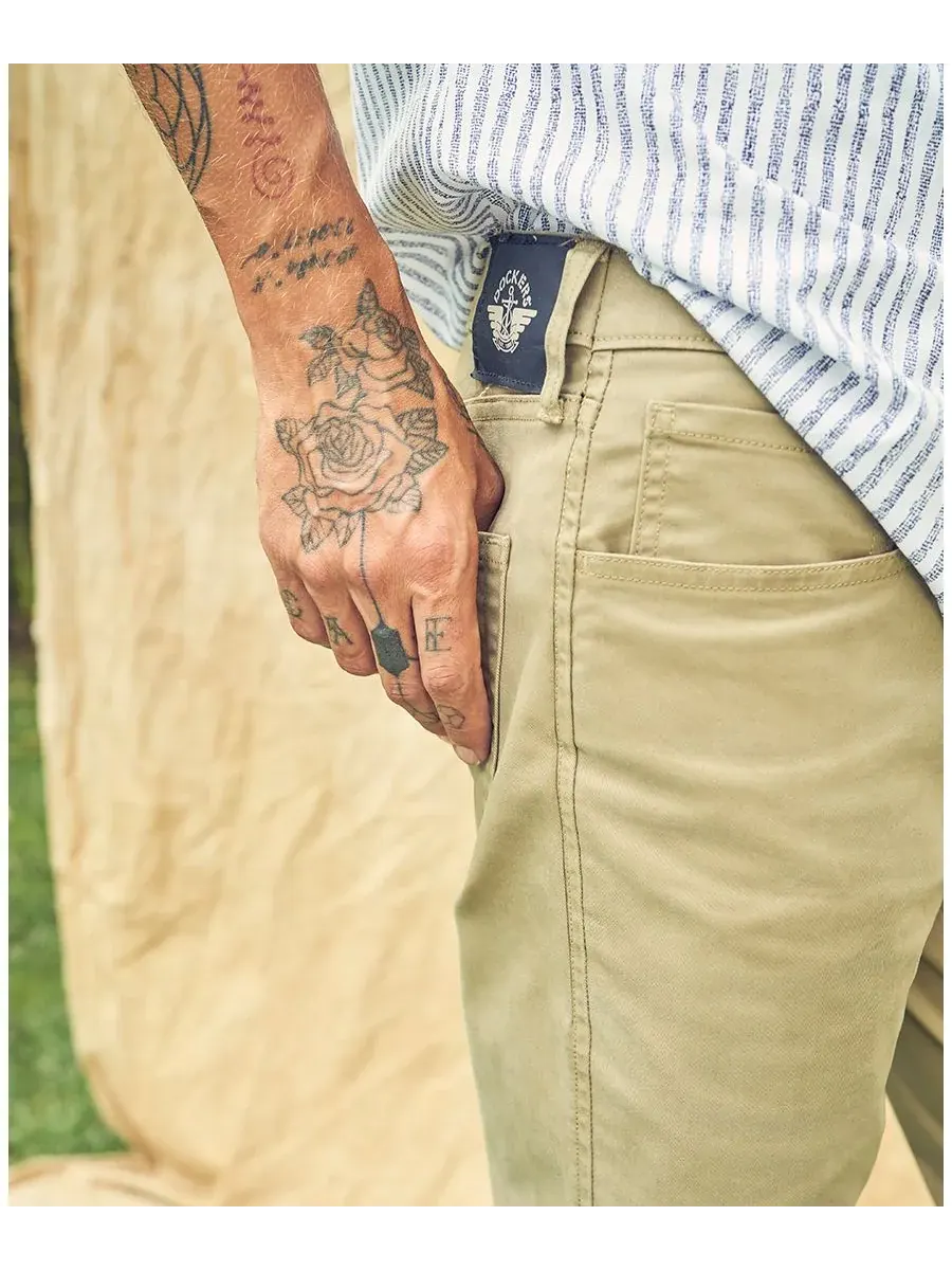 Dockers Коллекция Khaki All Seasons Tech — изображение 5 из 6, кожаный