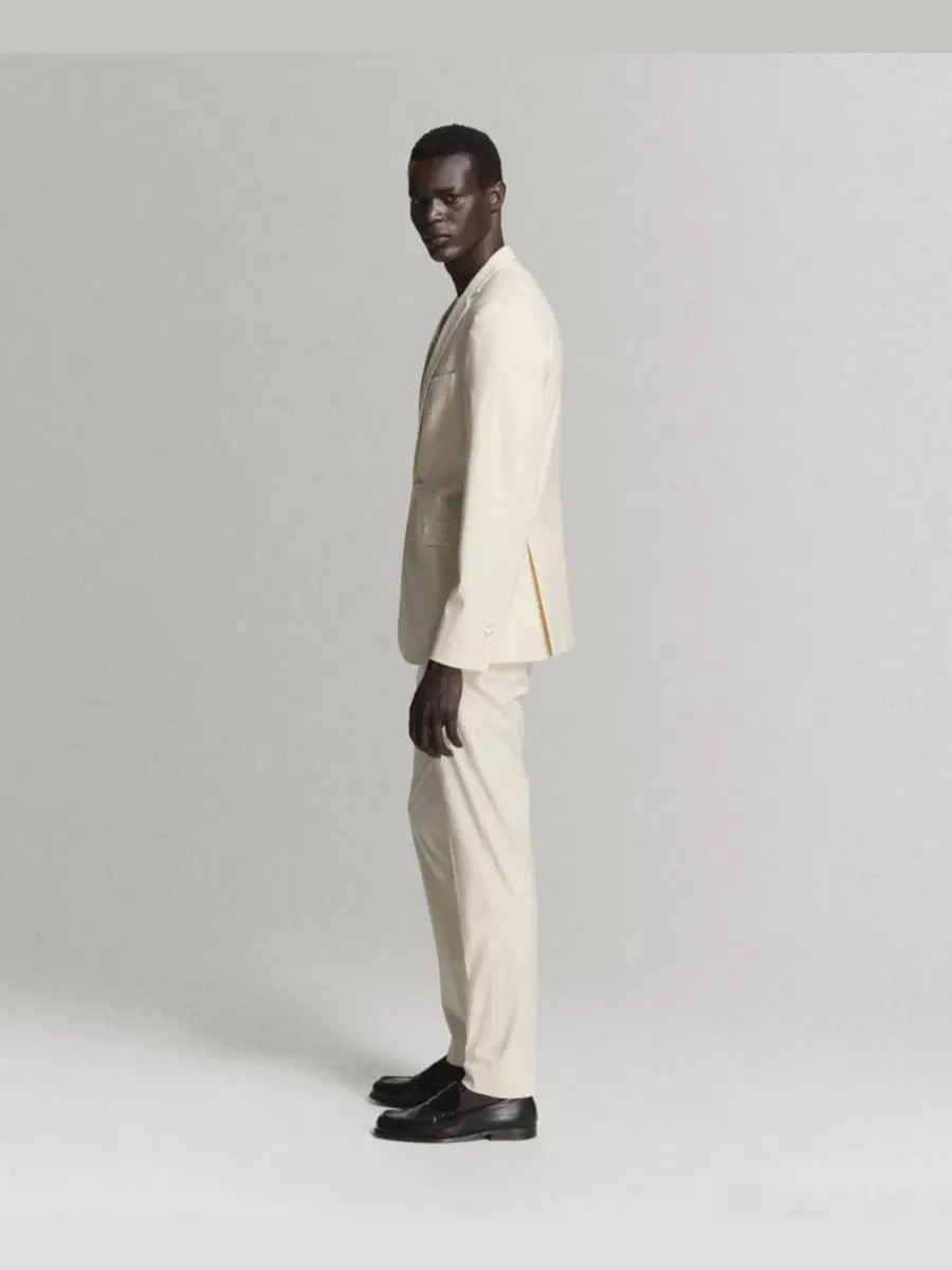 Брюки классические мужские slim-fit с защипами MANGO — изображение 5 из 7, экру