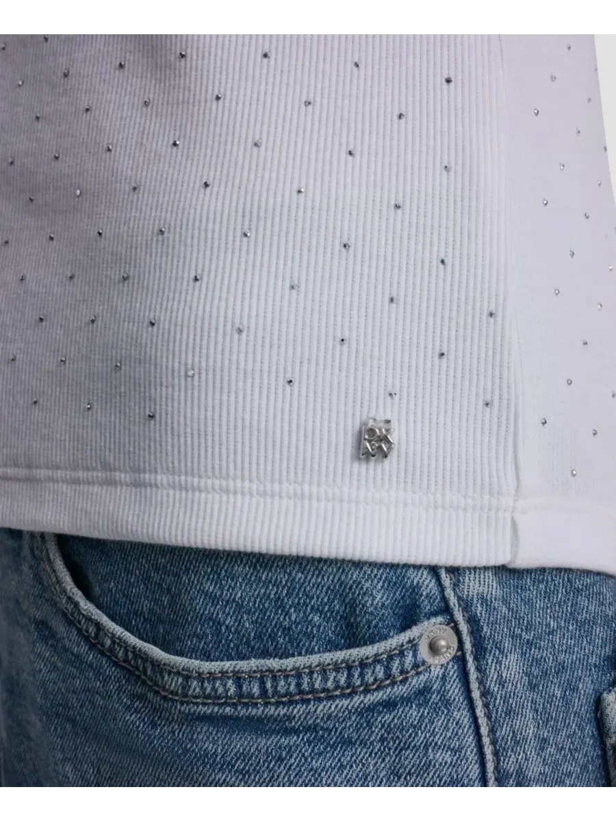Женская майка с V-образным вырезом, украшенная стразами DKNY Jeans — изображение 6 из 6, белый