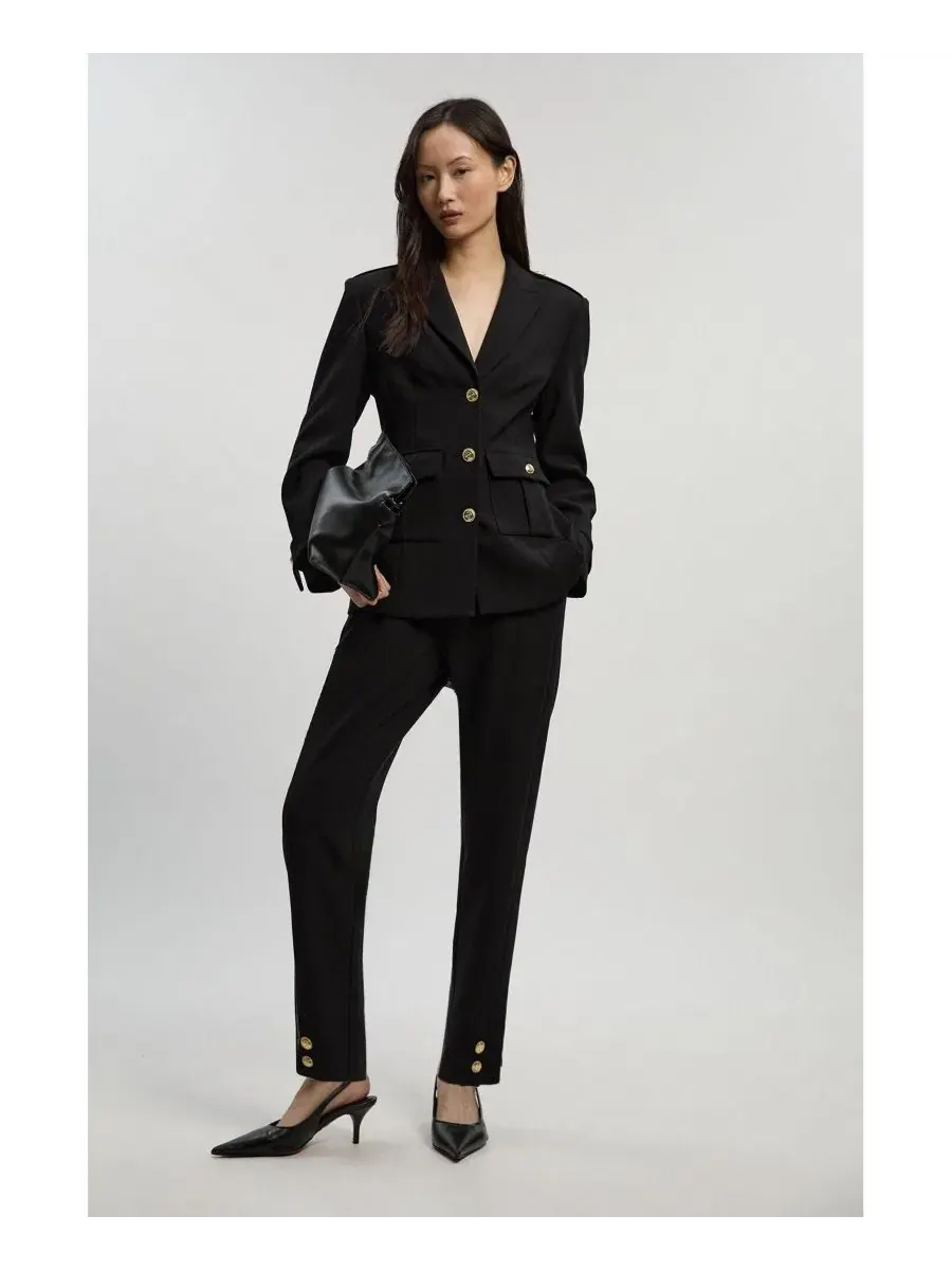 Укороченные военные прямые брюки Karen Millen — изображение 5 из 8, черный